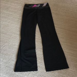 Lululemon Wunder under bootcut leggings size 6